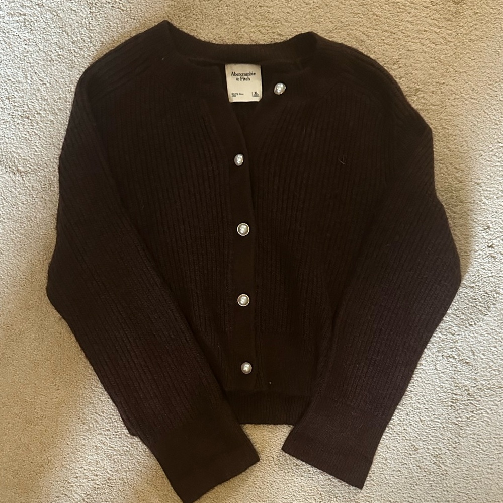 Abercrombie & Fitch Dark Brown Cropped Pearl-Button Cardigan - Picture 2 of 4